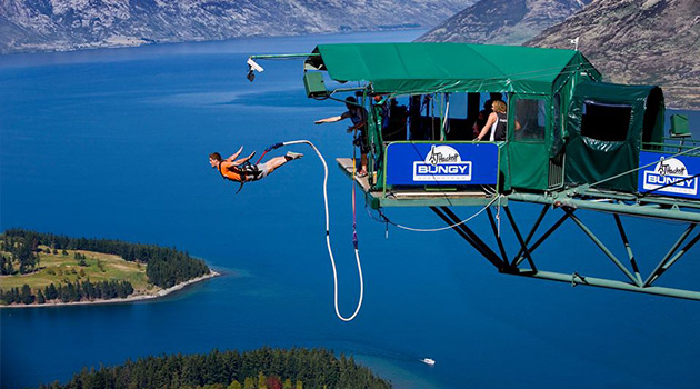 Bungee Jumping - New Zealand